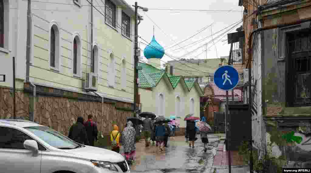 Прихожане Петро-Павловского кафедрального собора