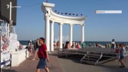 Алушта в плену штормов (видео)