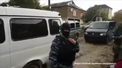 В Крыму проводят обыски в домах крымских татар (видео)