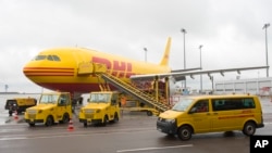 Грузовой самолет DHL, фото иллюстративное